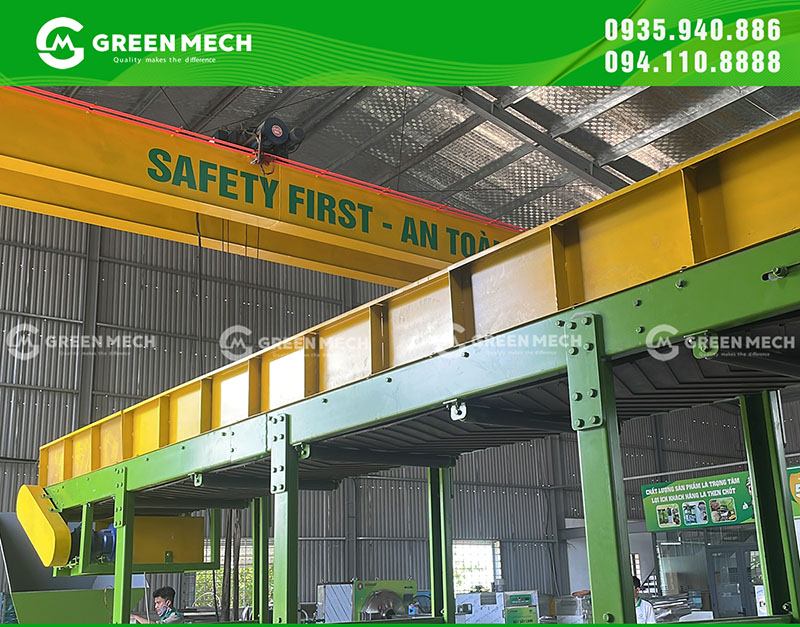 Hệ thống cấp liệu của dây chuyền băm gỗ tự động GREEN MECH